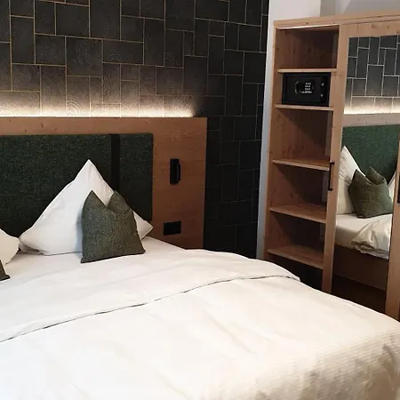 Pitschonia Self Check-in