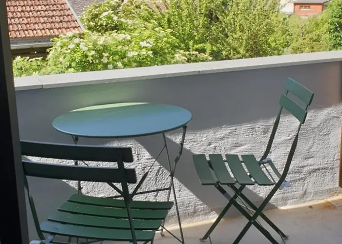 Pitschonia Self Check-in Aparthotel Andeer