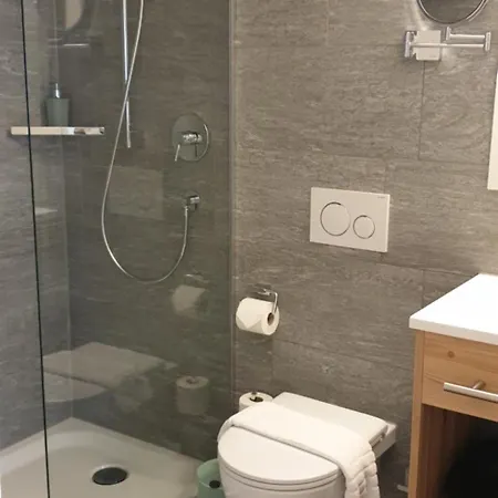 Pitschonia Self Check-in Aparthotel