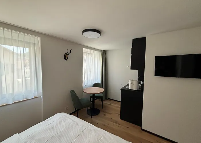 Apartahotel Pitschonia Self Check-in